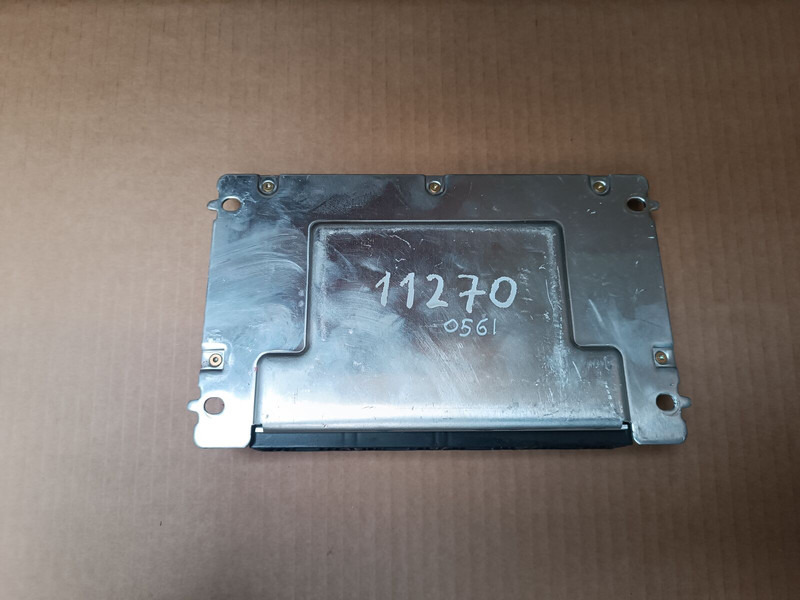 Volvo LCM - Unidad de control para Camión: foto 3 Volvo LCM - Unidad de control para Camión: foto 3