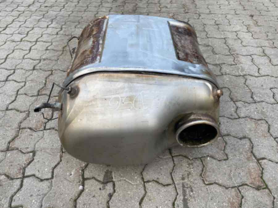 IVECO EXHAUST 41299188 - Sistema de escape para Camión: foto 3 IVECO EXHAUST 41299188 - Sistema de escape para Camión: foto 3