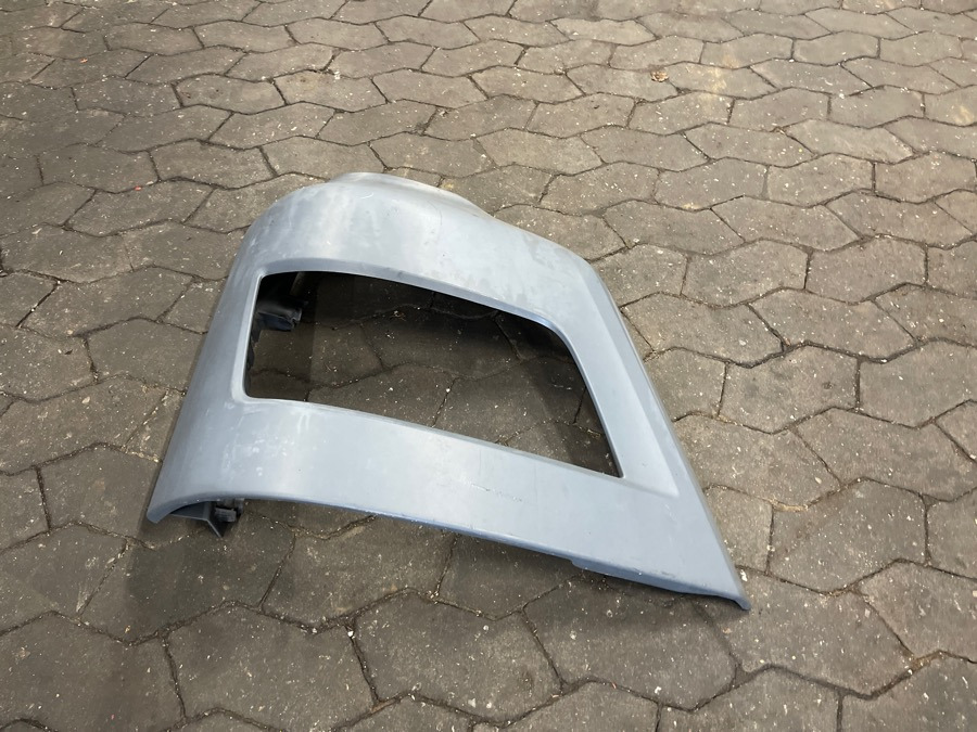 MAN BUMPER CORNER 81.41610-6750 - Esquina parachoques para Camión: foto 2 MAN BUMPER CORNER 81.41610-6750 - Esquina parachoques para Camión: foto 2