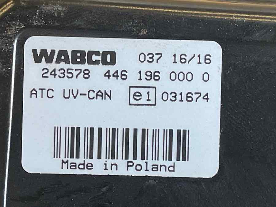 MERCEDES ECU ATC A4461960000 - Unidad de control para Autobús: foto 2 MERCEDES ECU ATC A4461960000 - Unidad de control para Autobús: foto 2