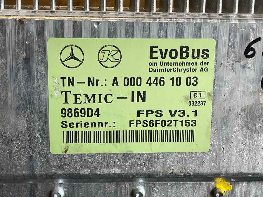 MERCEDES ECU TEMIC A0004461003 - Unidad de control para Autobús: foto 3 MERCEDES ECU TEMIC A0004461003 - Unidad de control para Autobús: foto 3
