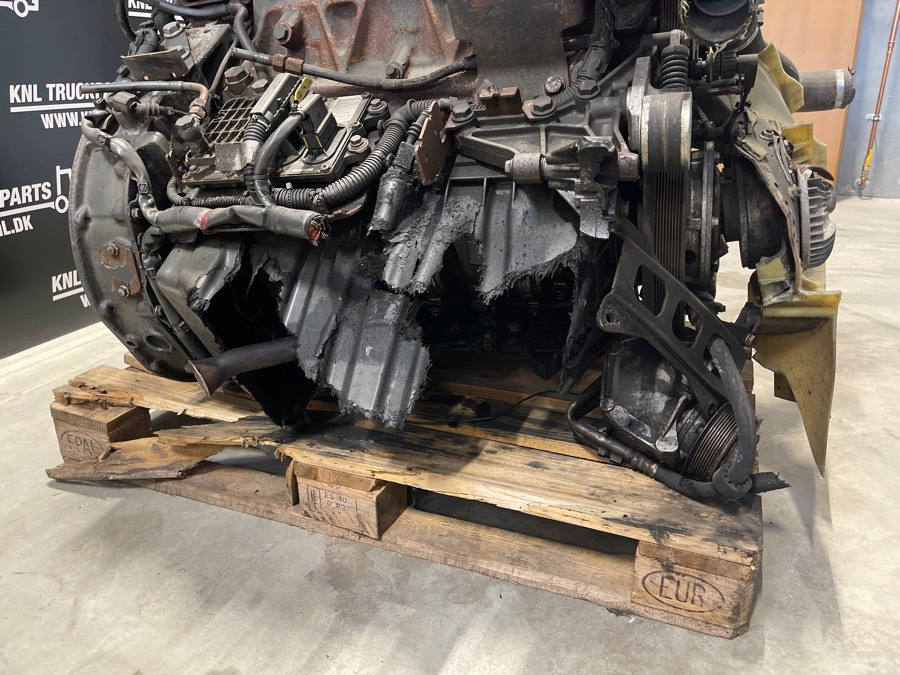 MERCEDES OM501 / 460 HP - EURO 3 - Motor para Camión: foto 3 MERCEDES OM501 / 460 HP - EURO 3 - Motor para Camión: foto 3