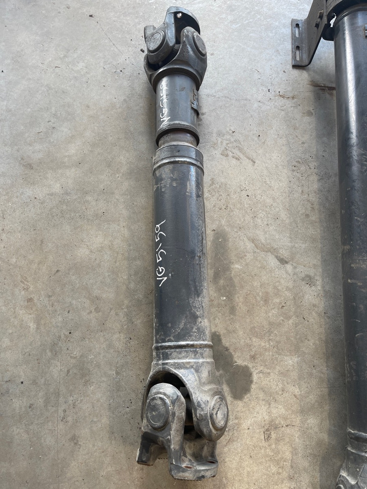 MERCEDES PROPSHAFT A6594106702 - Árbol de transmisión para Camión: foto 1 MERCEDES PROPSHAFT A6594106702 - Árbol de transmisión para Camión: foto 1