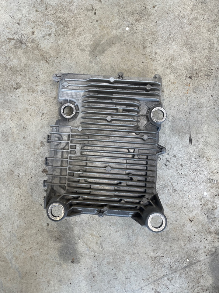 SCANIA 2064884 / 2483727 G5 ECU GMS - Sistema eléctrico para Camión: foto 2 SCANIA 2064884 / 2483727 G5 ECU GMS - Sistema eléctrico para Camión: foto 2
