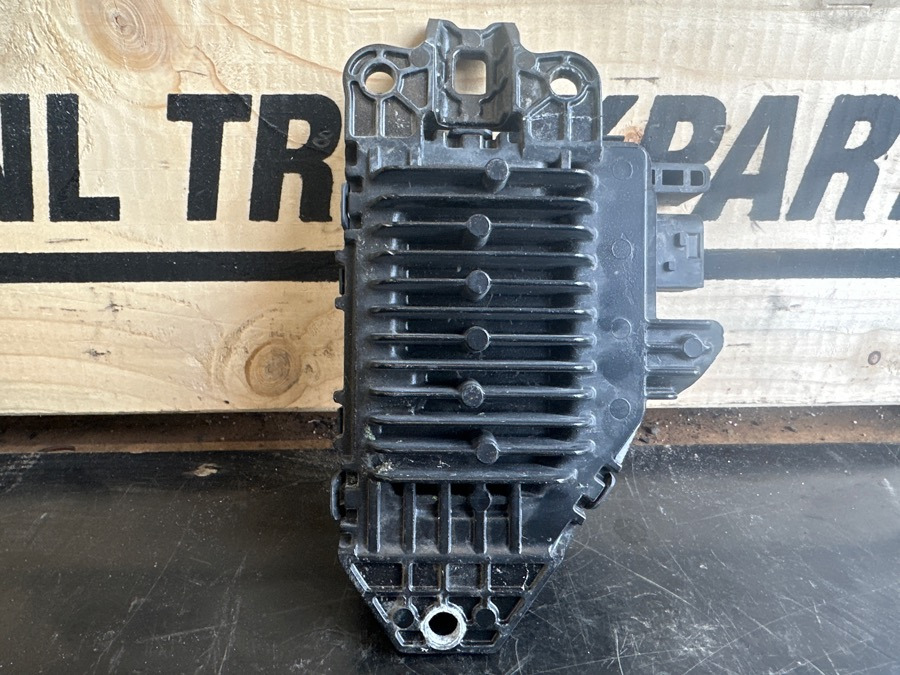 SCANIA BATTERY EQUALISER 2977072 - Sistema eléctrico para Camión: foto 1 SCANIA BATTERY EQUALISER 2977072 - Sistema eléctrico para Camión: foto 1