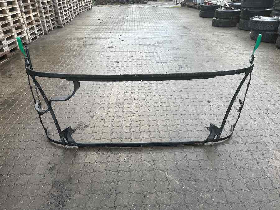 SCANIA FRONT GRILL FRAME 1804628 - Carrocería y exterior para Camión: foto 1 SCANIA FRONT GRILL FRAME 1804628 - Carrocería y exterior para Camión: foto 1
