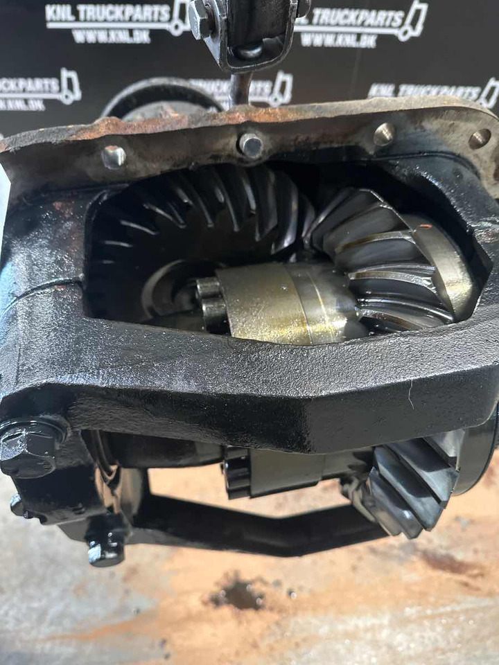 VOLVO DIFF RS1370HV - 3.61 // 1524976 - Diferencial para Camión: foto 2 VOLVO DIFF RS1370HV - 3.61 // 1524976 - Diferencial para Camión: foto 2