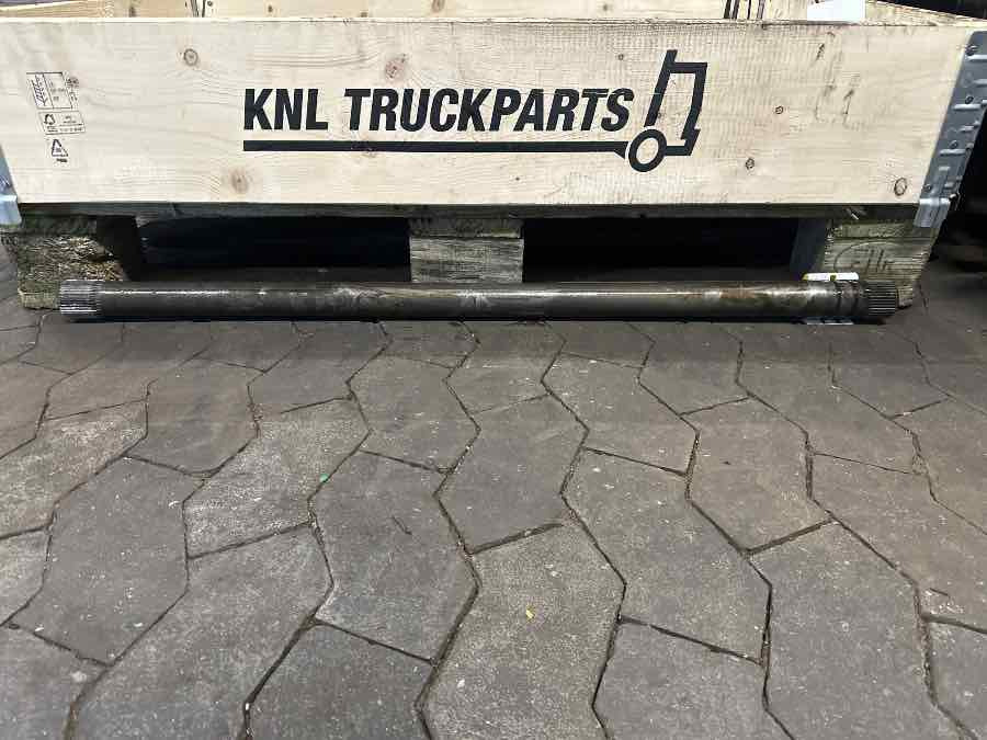 VOLVO HALF SHAFT 21940426 - Palier para Camión: foto 1 VOLVO HALF SHAFT 21940426 - Palier para Camión: foto 1