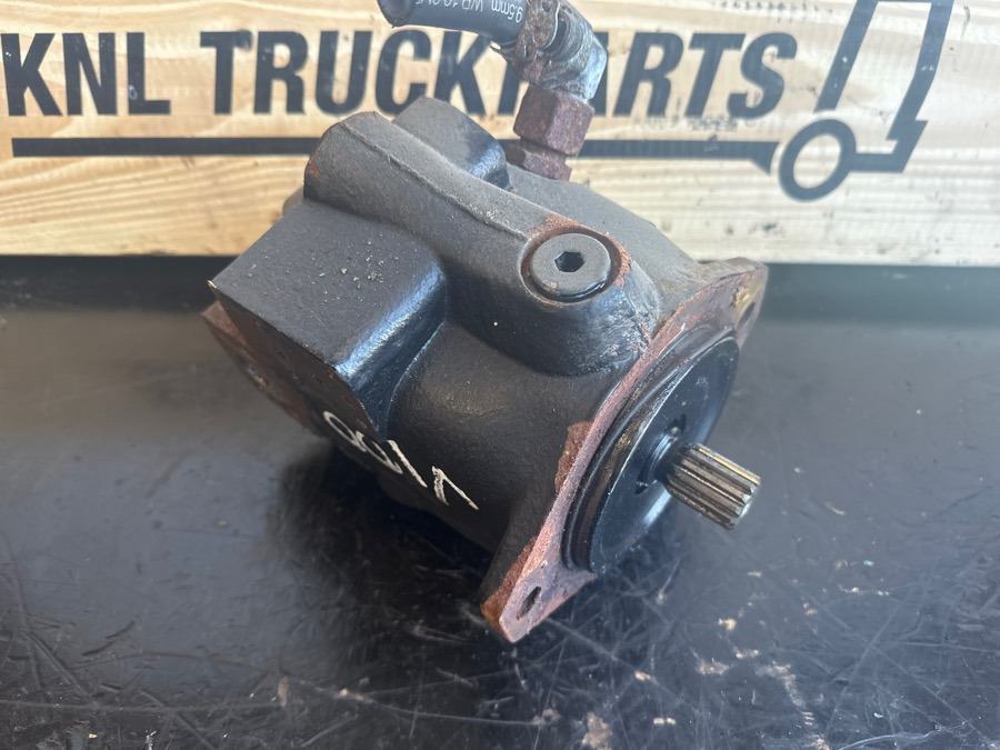 VOLVO HYDRAULIC PUMP 22032999 - Hidráulica para Camión: foto 2 VOLVO HYDRAULIC PUMP 22032999 - Hidráulica para Camión: foto 2