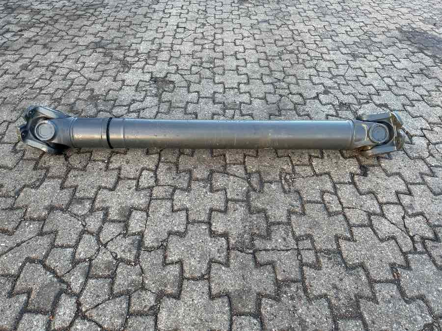 VOLVO PROPSHAFT 25817742 - Árbol de transmisión para Camión: foto 1 VOLVO PROPSHAFT 25817742 - Árbol de transmisión para Camión: foto 1