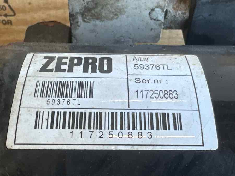 ZEPRO LIFT CYLINDER 59376TL - Hidráulica para Camión: foto 2 ZEPRO LIFT CYLINDER 59376TL - Hidráulica para Camión: foto 2