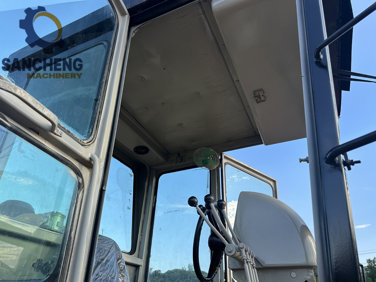 Grader CATERPILLAR 140K motor grader: foto 7 Grader CATERPILLAR 140K motor grader: foto 7