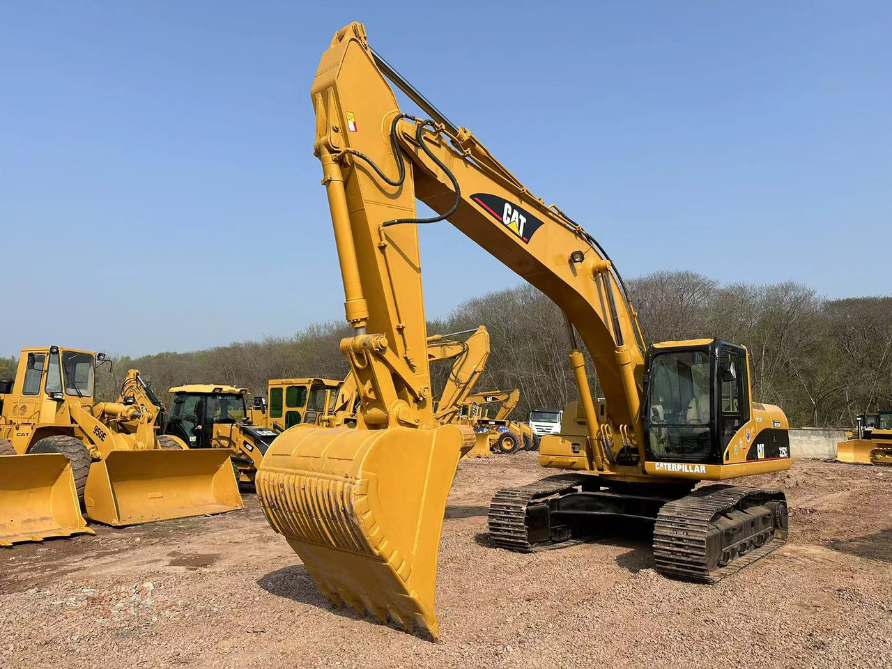 CATERPILLAR 325C - Excavadora de cadenas: foto 2 CATERPILLAR 325C - Excavadora de cadenas: foto 2