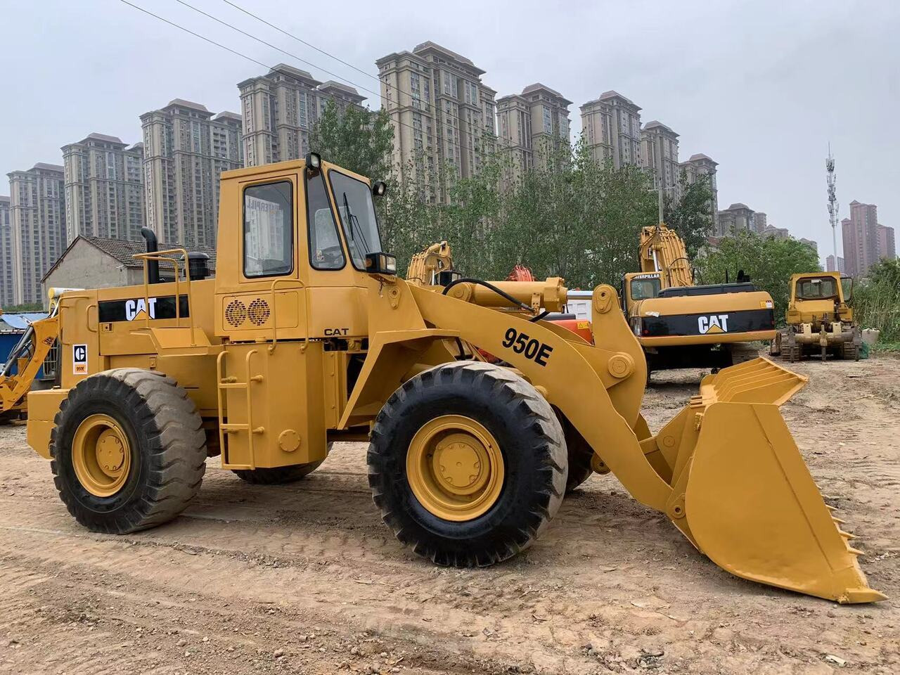 CATERPILLAR 950E - Cargadora de ruedas: foto 2 CATERPILLAR 950E - Cargadora de ruedas: foto 2