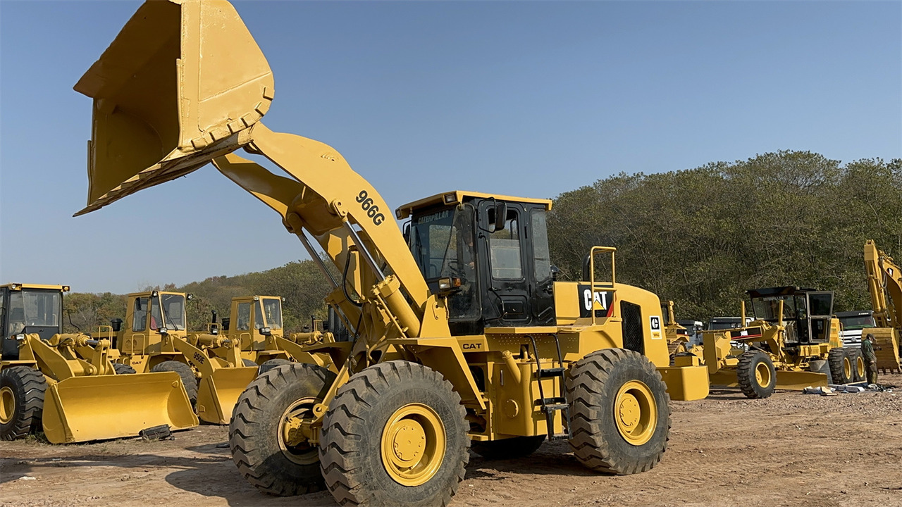 Arrendamiento de CATERPILLAR 966G CATERPILLAR 966G: foto 8