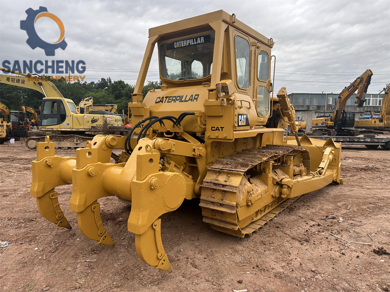 CATERPILLAR D7G - Bulldozer: foto 1 CATERPILLAR D7G - Bulldozer: foto 1