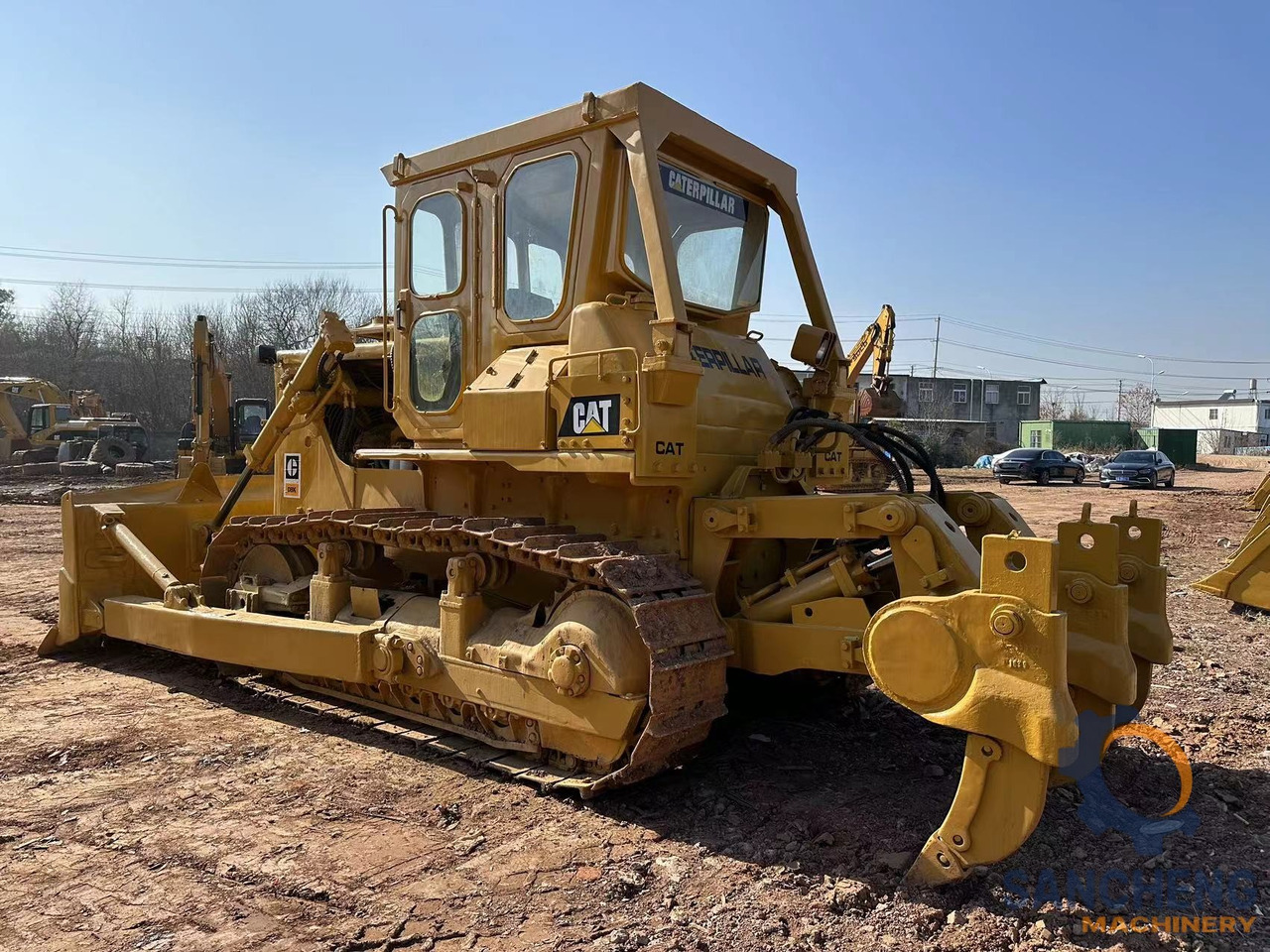 CATERPILLAR D8K - Bulldozer: foto 1 CATERPILLAR D8K - Bulldozer: foto 1