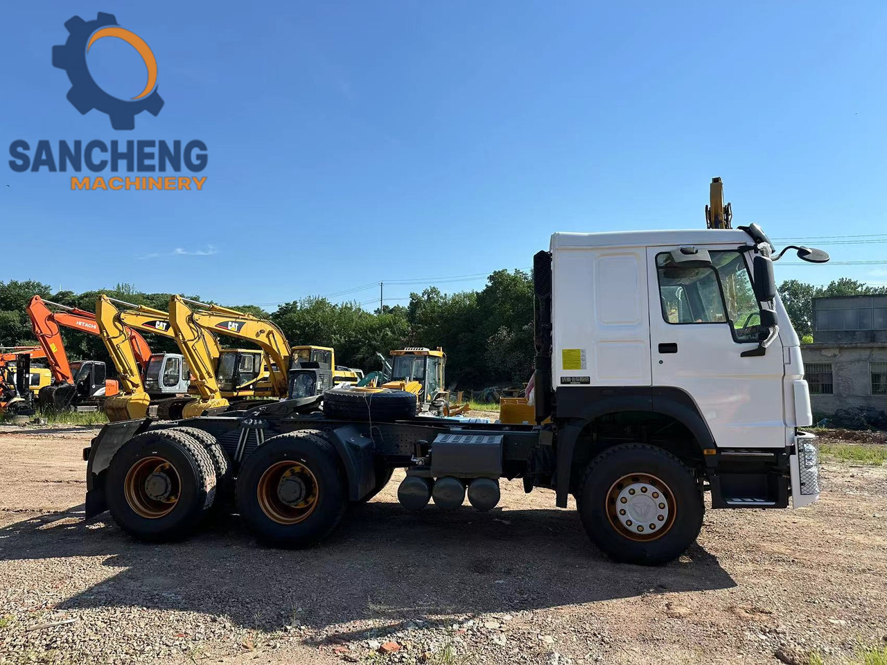 SINOTRUK HOWO Truck Head 371hp 6x4 - Cabeza tractora: foto 4 SINOTRUK HOWO Truck Head 371hp 6x4 - Cabeza tractora: foto 4