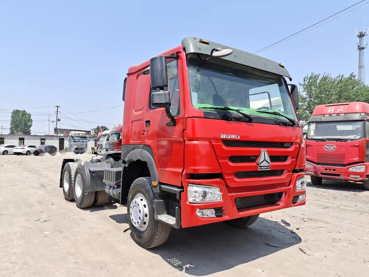 SINOTRUK Howo tractor unit 420 hp - Cabeza tractora: foto 4 SINOTRUK Howo tractor unit 420 hp - Cabeza tractora: foto 4