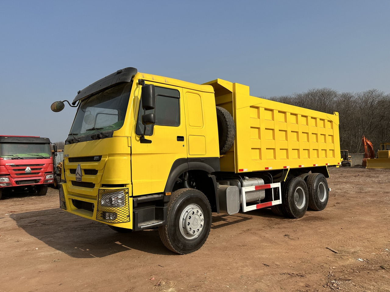 SINOTRUK Howo 6x4 Dump truck 371hp - Camión volquete: foto 1 SINOTRUK Howo 6x4 Dump truck 371hp - Camión volquete: foto 1