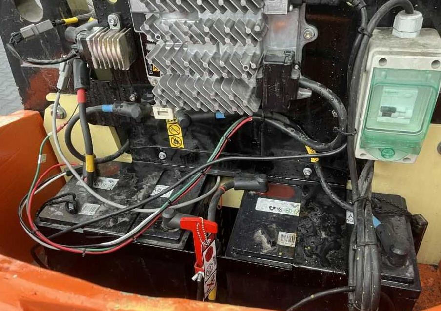 Plataforma de mástil vertical JLG Toucan 10EA: foto 7