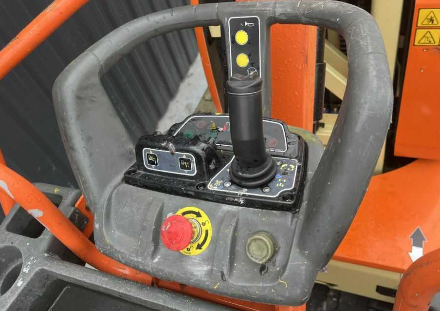 Plataforma de mástil vertical JLG Toucan 10EA: foto 9