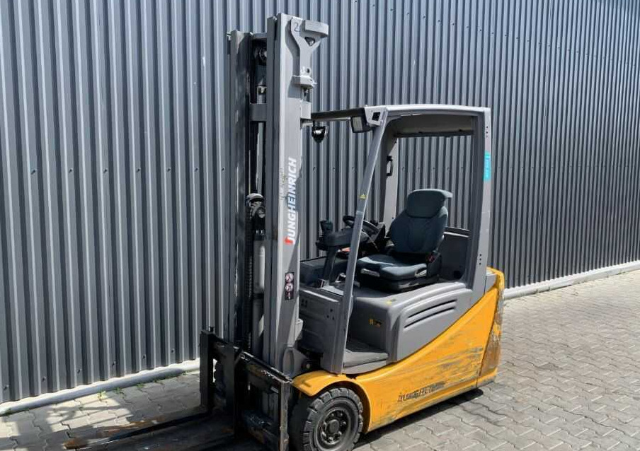 Jungheinrich EFG216 - Carretilla elevadora eléctrica: foto 1 Jungheinrich EFG216 - Carretilla elevadora eléctrica: foto 1