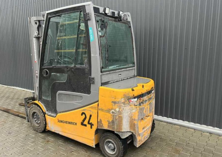 Jungheinrich EFG430 - Carretilla elevadora eléctrica: foto 3 Jungheinrich EFG430 - Carretilla elevadora eléctrica: foto 3