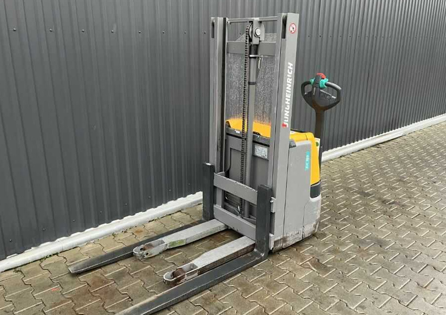 Jungheinrich EJC110 - Apilador: foto 1 Jungheinrich EJC110 - Apilador: foto 1