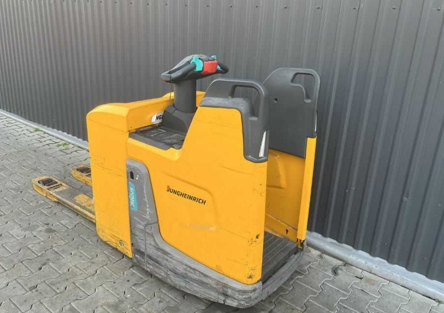Jungheinrich ERE225 - Transpaleta: foto 3 Jungheinrich ERE225 - Transpaleta: foto 3