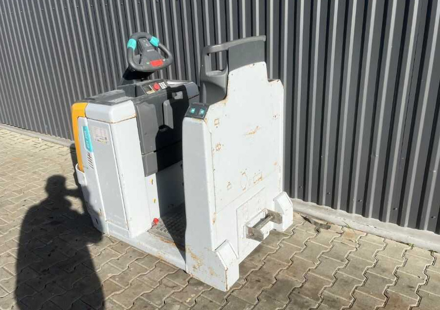 Jungheinrich EZS350 - Remolcadora: foto 3 Jungheinrich EZS350 - Remolcadora: foto 3