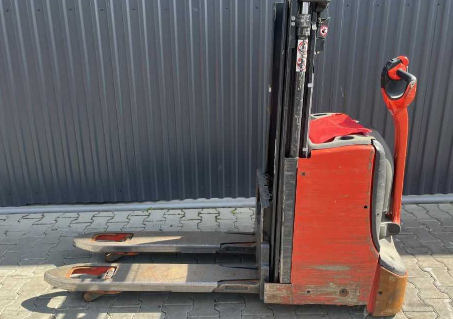 Linde D08 - Apilador: foto 2 Linde D08 - Apilador: foto 2