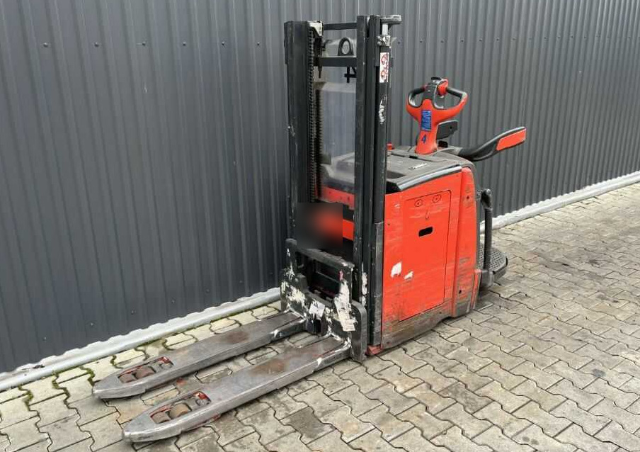 Linde D10AP - Apilador: foto 1 Linde D10AP - Apilador: foto 1