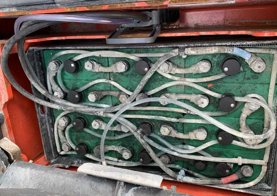 Linde D12AP - Apilador: foto 5 Linde D12AP - Apilador: foto 5