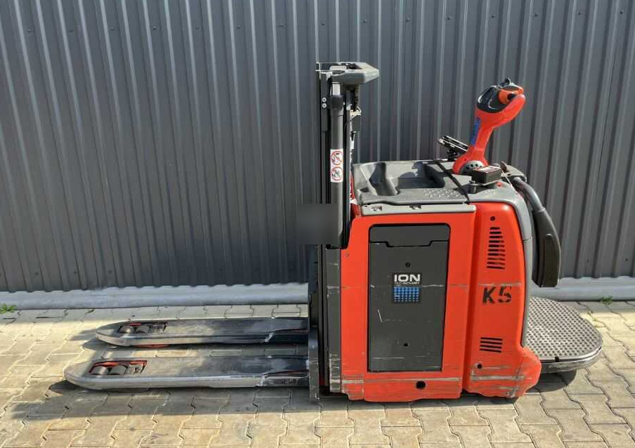 Linde D12HPAP - Apilador: foto 2 Linde D12HPAP - Apilador: foto 2