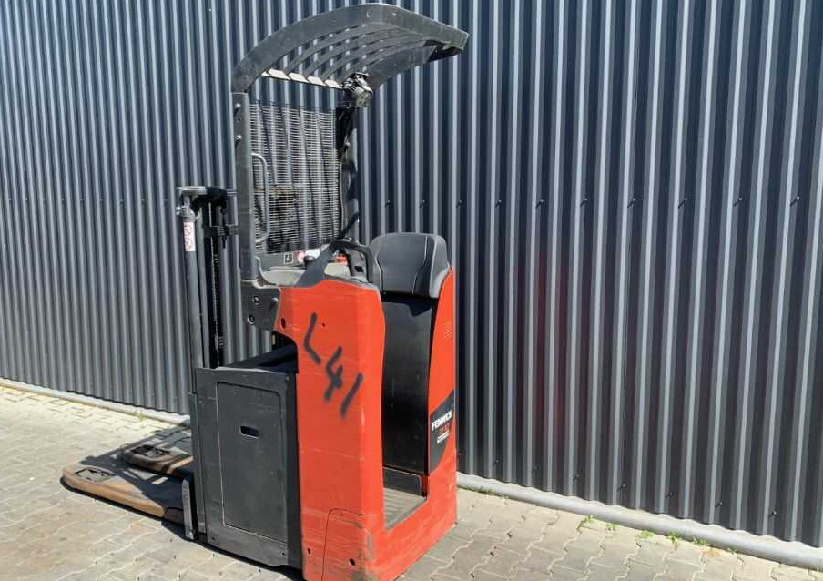 Linde D12S - Apilador: foto 3 Linde D12S - Apilador: foto 3