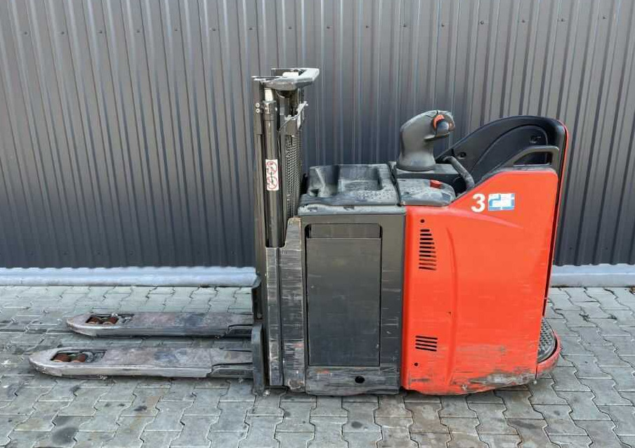 Linde D12SPHP - Apilador: foto 2 Linde D12SPHP - Apilador: foto 2
