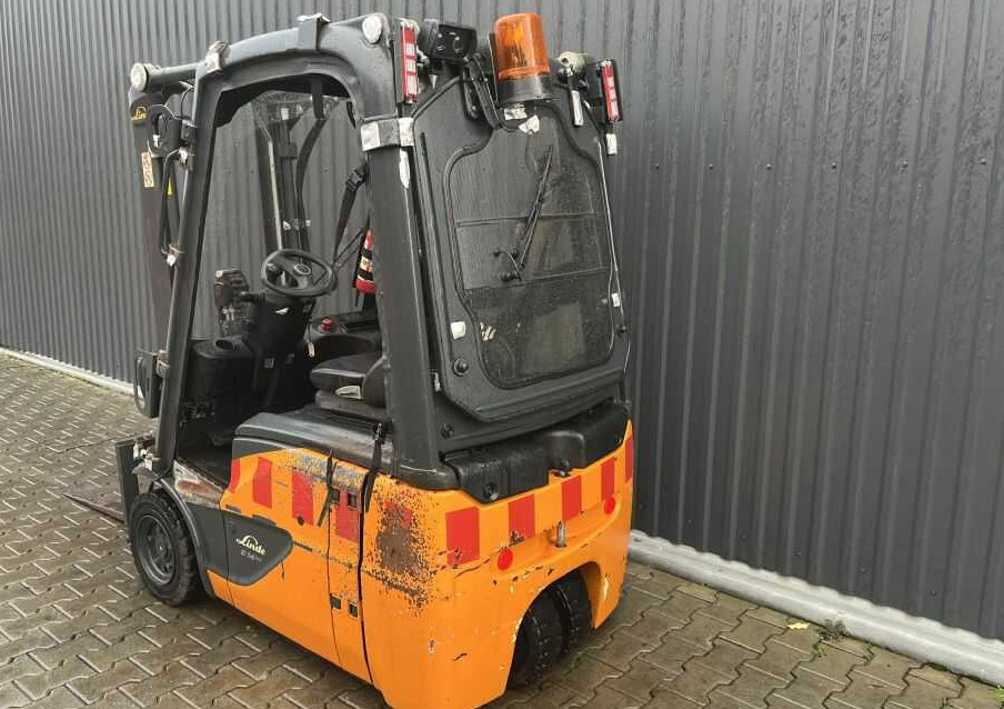 Linde E14-02 - Carretilla elevadora eléctrica: foto 3 Linde E14-02 - Carretilla elevadora eléctrica: foto 3