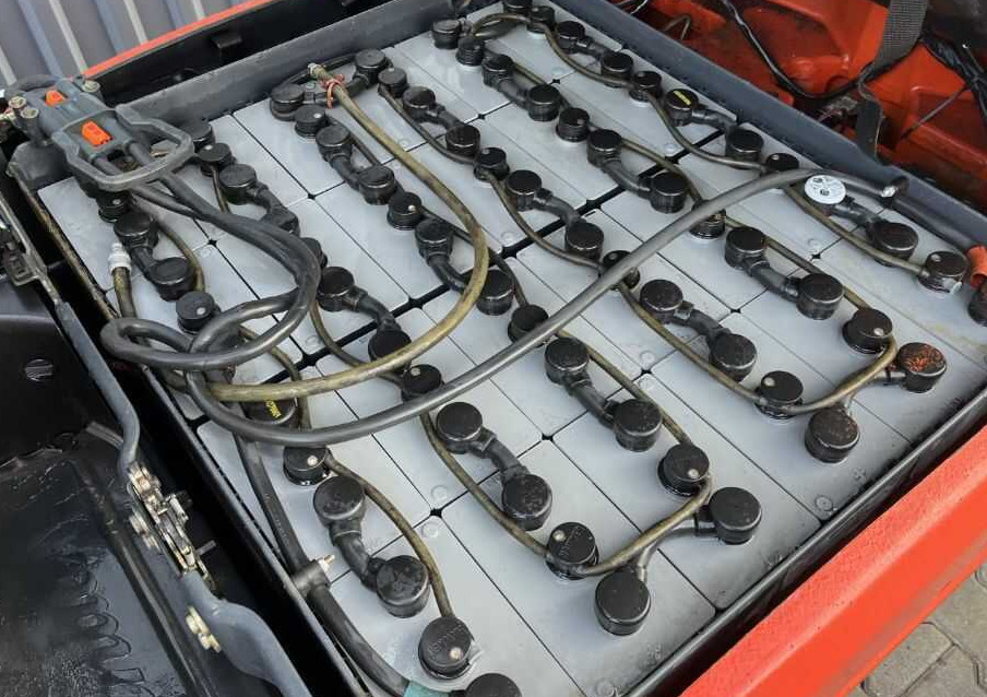 Carretilla elevadora eléctrica Linde E16L-02: foto 7 Carretilla elevadora eléctrica Linde E16L-02: foto 7