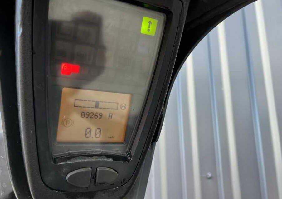 Carretilla elevadora eléctrica Linde E16L-02: foto 6 Carretilla elevadora eléctrica Linde E16L-02: foto 6