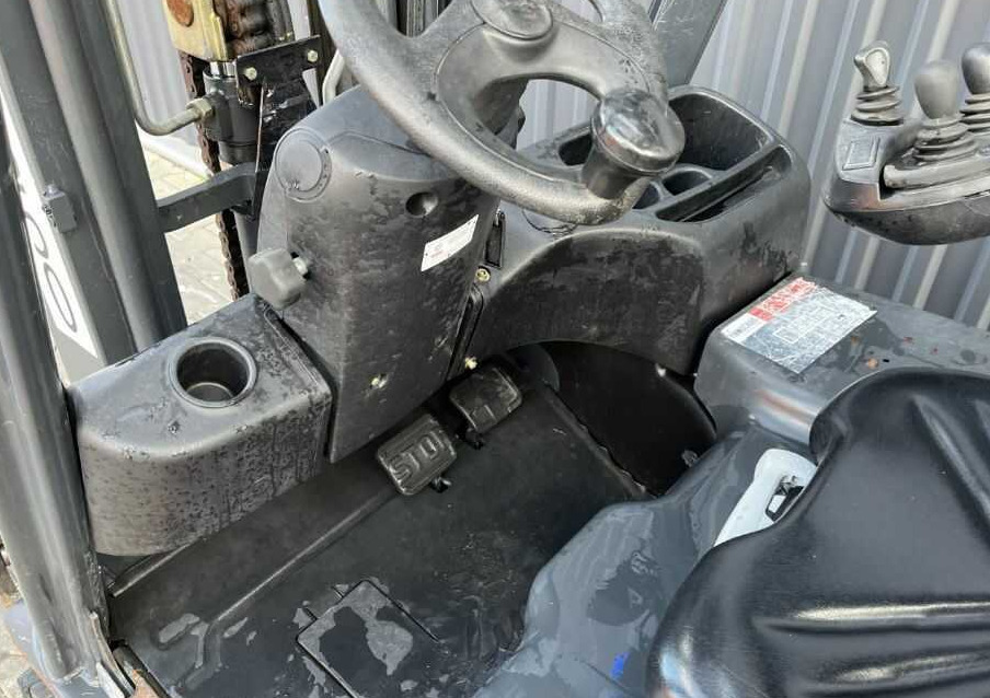 Carretilla elevadora eléctrica Linde E16L-02: foto 10 Carretilla elevadora eléctrica Linde E16L-02: foto 10