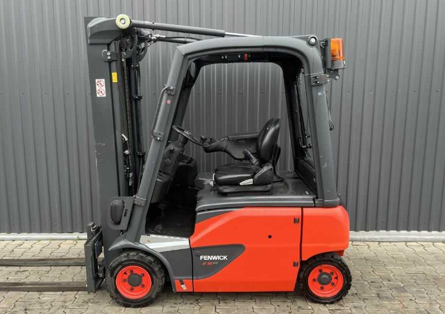 Linde E16P-02 - Carretilla elevadora eléctrica: foto 2 Linde E16P-02 - Carretilla elevadora eléctrica: foto 2