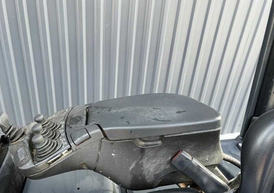 Carretilla elevadora eléctrica Linde E16P-02: foto 9