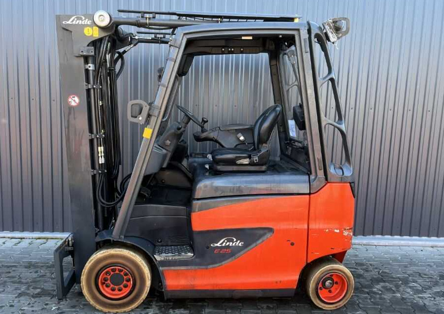 Linde E25H-01/600 - Carretilla elevadora eléctrica: foto 2 Linde E25H-01/600 - Carretilla elevadora eléctrica: foto 2