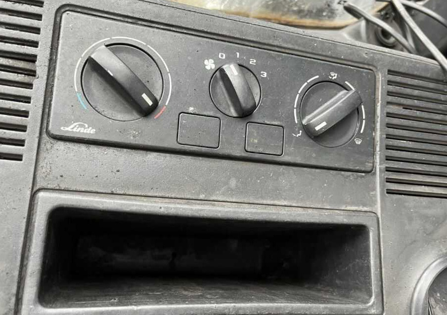 Linde E35HL-01 - Carretilla elevadora eléctrica: foto 5 Linde E35HL-01 - Carretilla elevadora eléctrica: foto 5