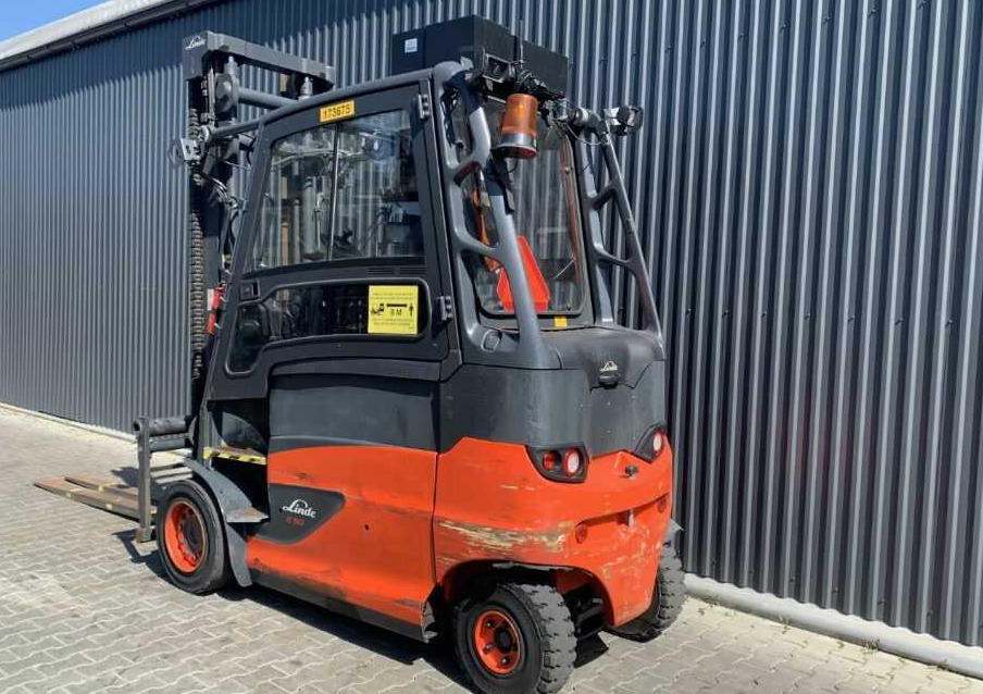 Linde E50HL-01/600 - Carretilla elevadora eléctrica: foto 3 Linde E50HL-01/600 - Carretilla elevadora eléctrica: foto 3