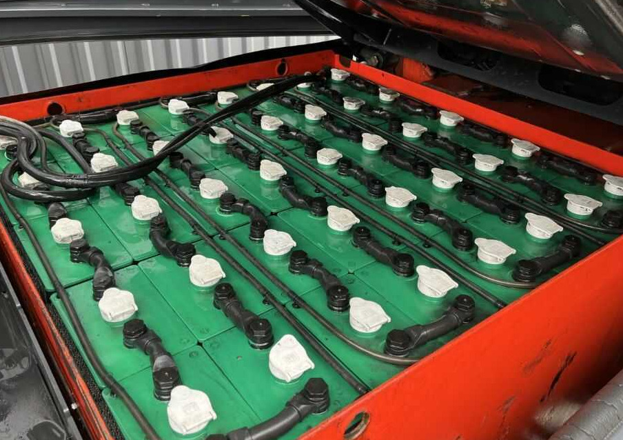 Arrendamiento de  Linde E50HL-01/600 Linde E50HL-01/600: foto 8