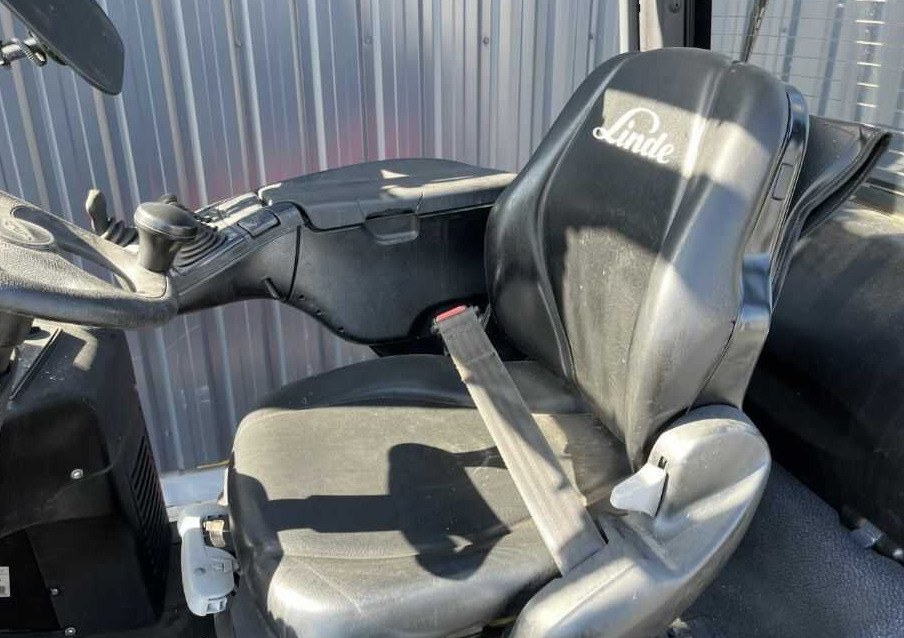 Arrendamiento de  Linde H20T-01 Linde H20T-01: foto 8 Arrendamiento de  Linde H20T-01 Linde H20T-01: foto 8