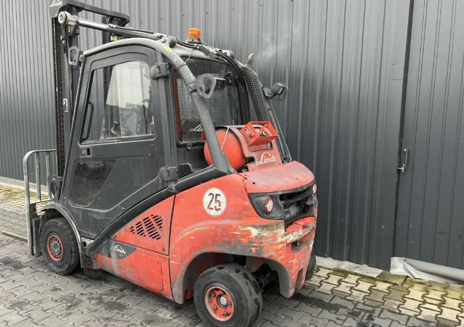Linde H25T-02 - Carretilla elevadora de gas: foto 3 Linde H25T-02 - Carretilla elevadora de gas: foto 3