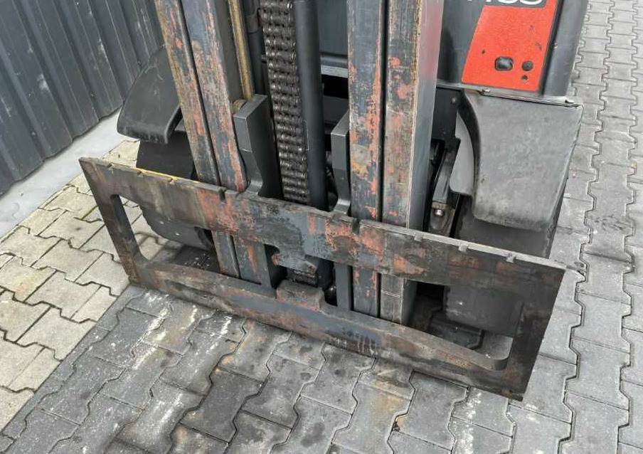Carretilla elevadora de gas Linde H35T-01: foto 9